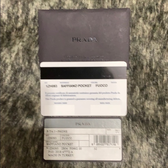 Authentic PRADA IPhone XS MAX case - Picture 7 of 10